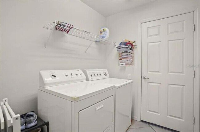 Building Photo - 3999 Whistlewood Cir