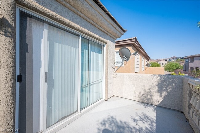 Building Photo - 641 Solitude Point Ave