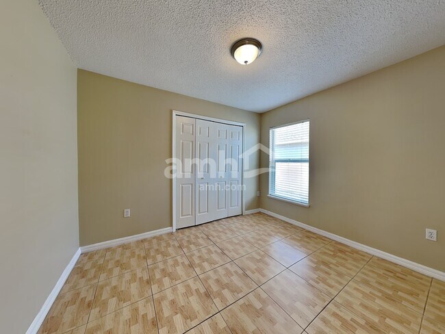 Building Photo - 1718 Westminster Trl