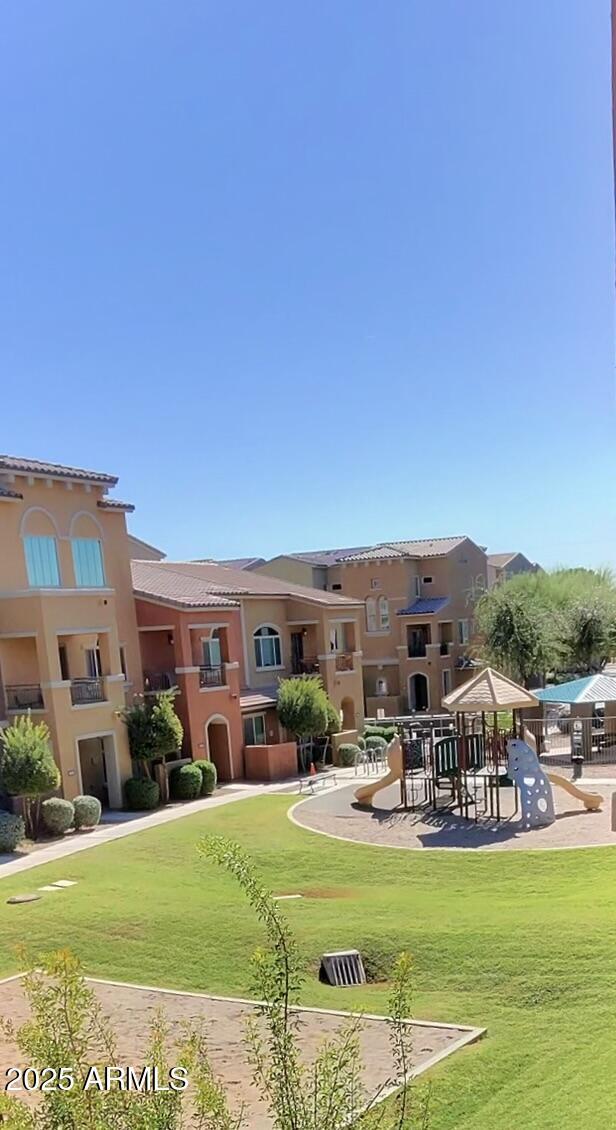 Building Photo - 240 W Juniper Ave