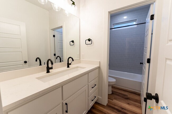 Building Photo - 4356 Cedar Creek Rd