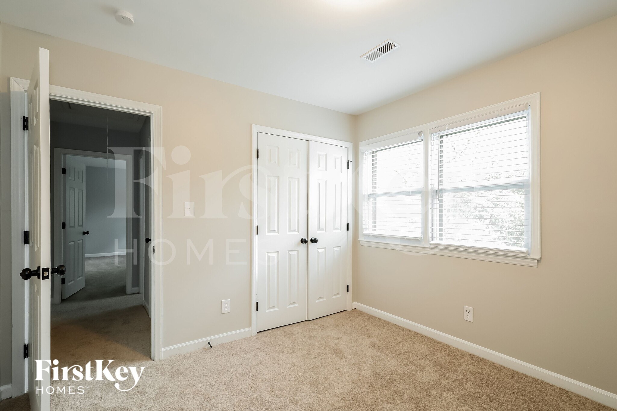 Building Photo - 2816 Scarlet Cir