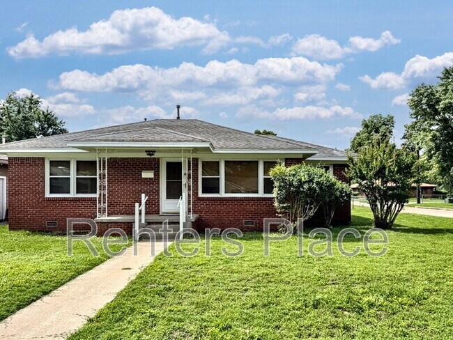 Primary Photo - 1506 E 54th St