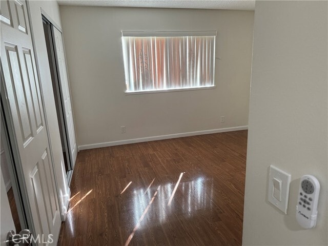 Building Photo - 1528 E Raymond St