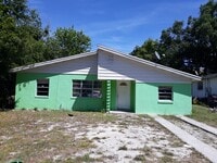 Building Photo - 206 N Chester St