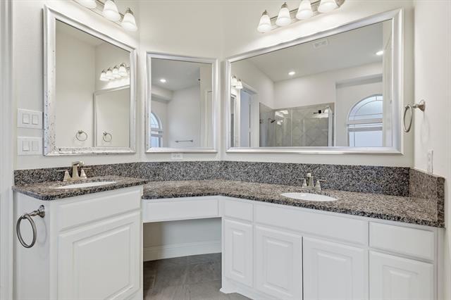 Building Photo - 1515 Nighthawk Ln