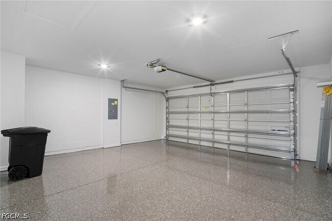 Building Photo - 4087 Lattuca Ln