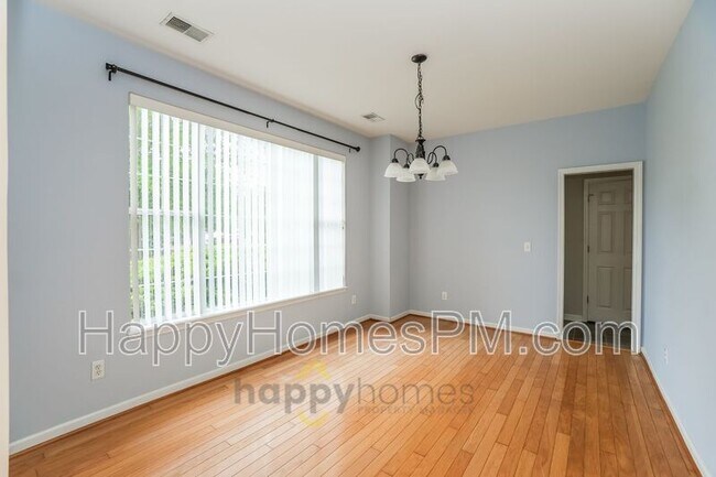 Building Photo - 1481 Endicot Way