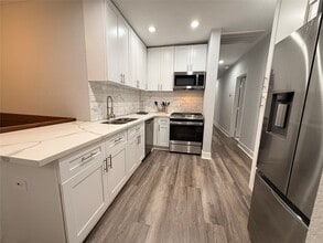 Building Photo - 7334 Texas St