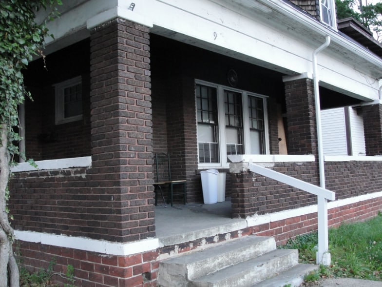 Building Photo - 9 N Salisbury St