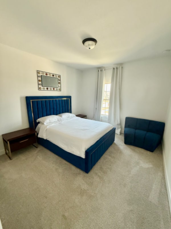 Building Photo - 7102 Golden Groundsel Dr