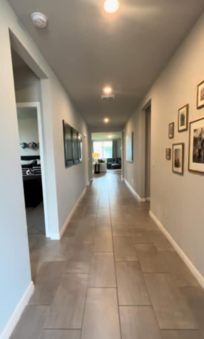 Building Photo - 105 Towns Cir