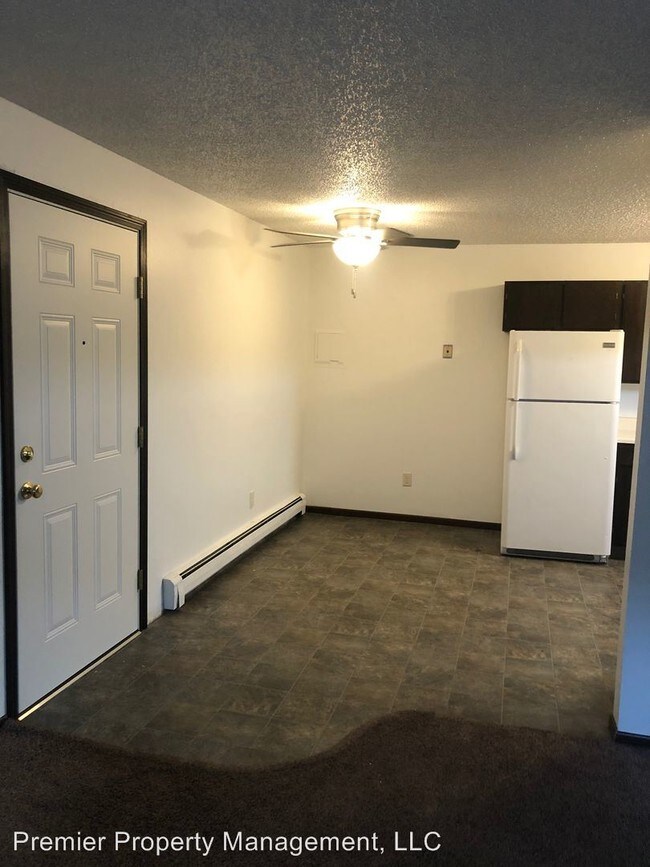 Building Photo - 1510 1st Ave NW