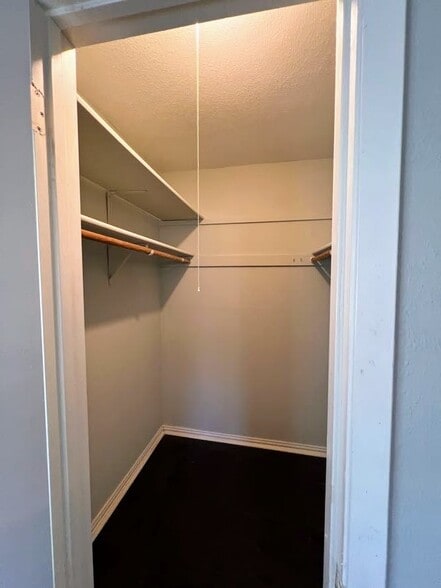 Master Closet - 10623 Golden Quail Dr