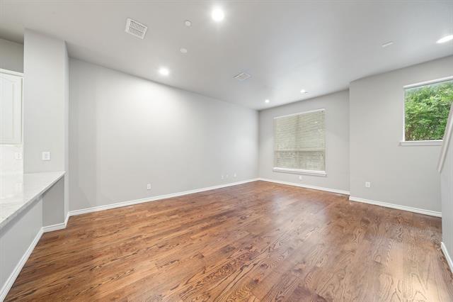 Building Photo - 4315 Holland Ave