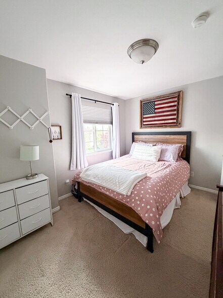 Building Photo - 620 S 700 E