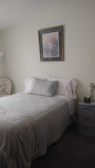 Building Photo - 29422-29132 132nd Ave E