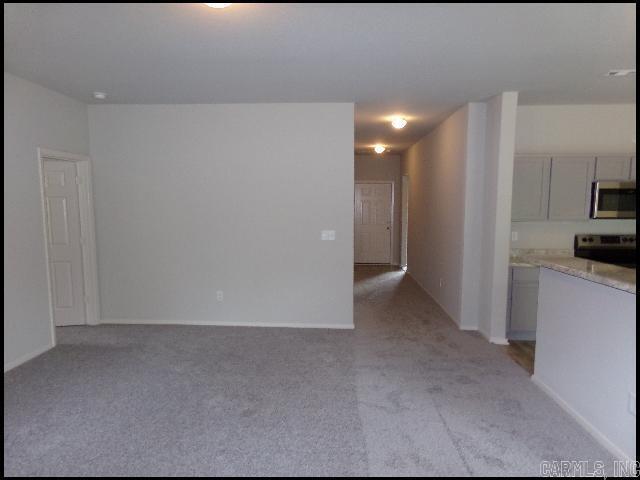 Building Photo - 30 Avant Garde Dr