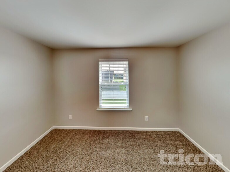 Building Photo - 1113 Carrington Pl