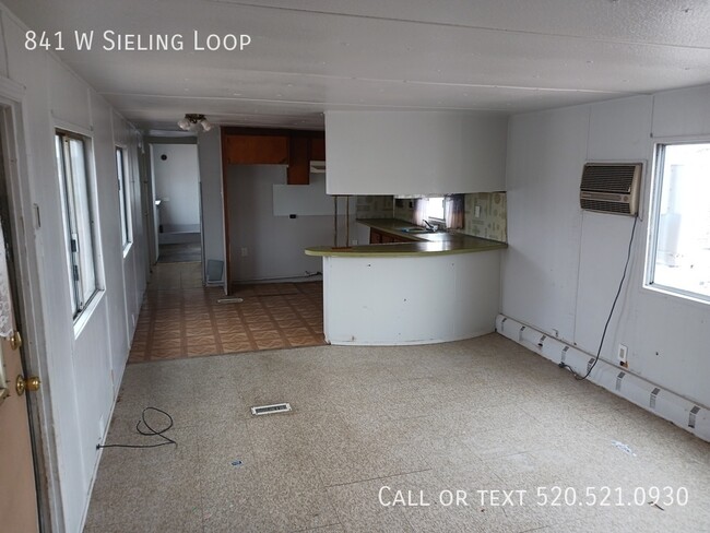 Primary Photo - 2 Bed/1.5 Bath Mobile Home