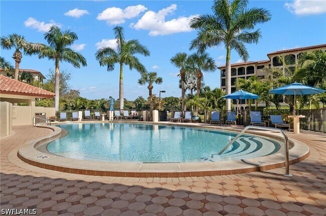 Building Photo - 6020 Pelican Bay Blvd