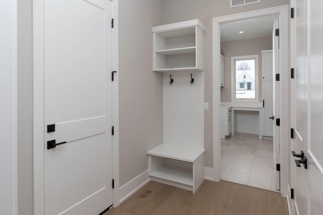 Building Photo - 4194 Prescott Pk Cir