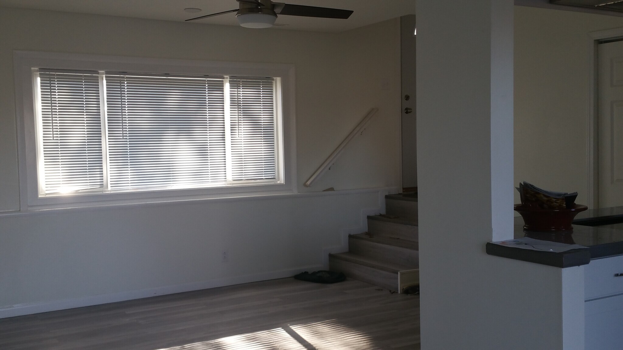 Building Photo - 2067 Libertyville Rd
