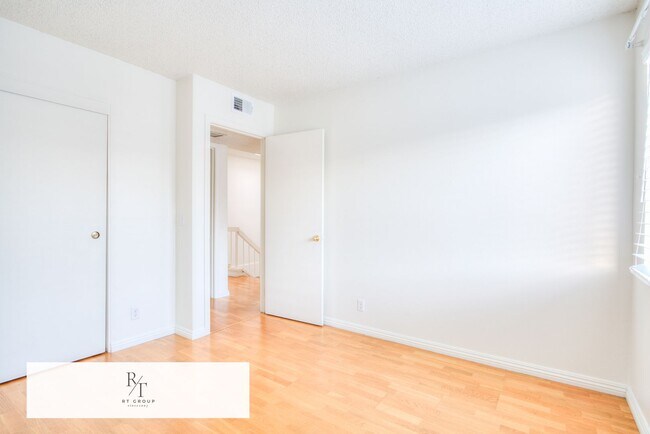 Building Photo - 15748 Tetley St