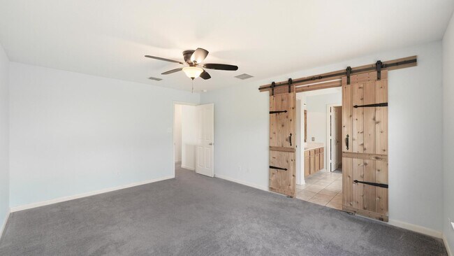 Building Photo - 568 Slippery Rock