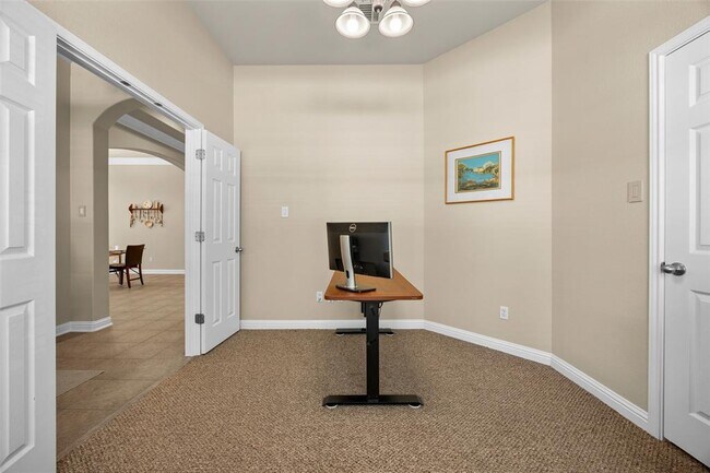 Building Photo - 110 Chalk Draw Ct