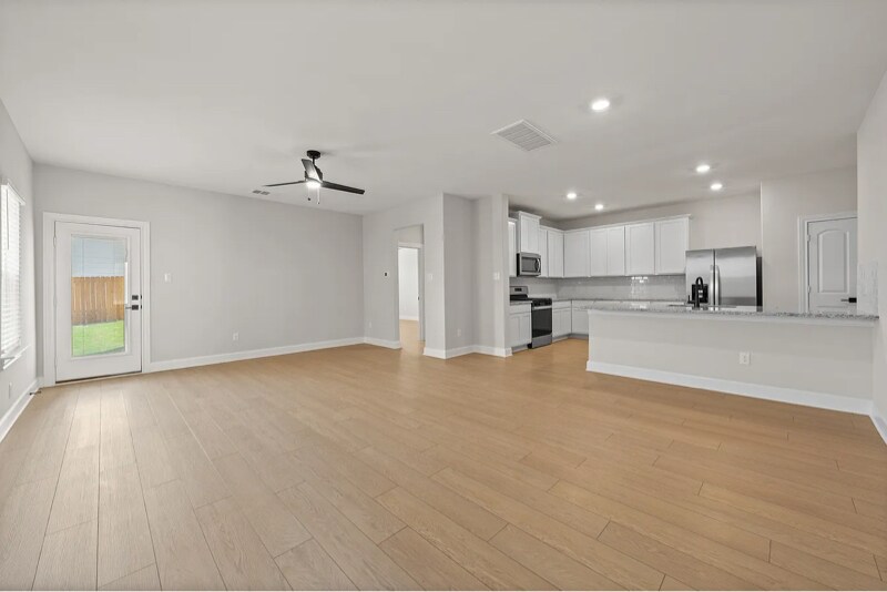 Building Photo - 1334 Windermere Wy