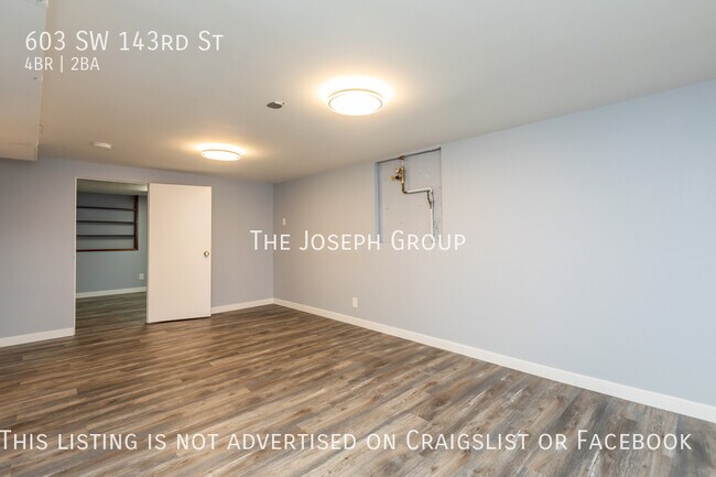 Building Photo - 603 SW 143rd St