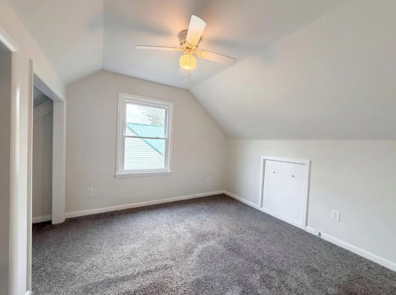 Building Photo - 413 Sherwood Dr W