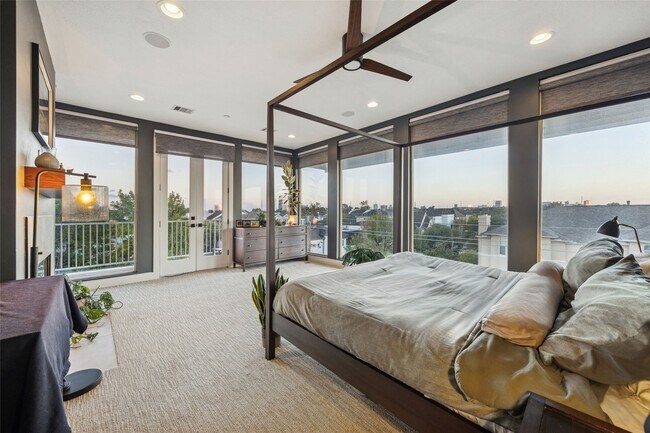 Building Photo - 1822 Morse St