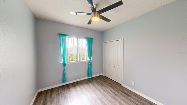 Building Photo - 3044 Camino Real Dr S