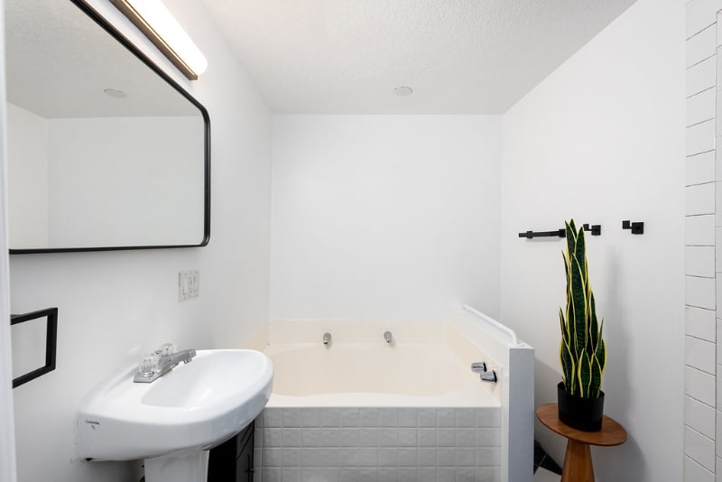 Building Photo - 3007 SW Multnomah Blvd