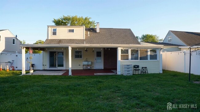 Building Photo - 55 W Iselin Pkwy
