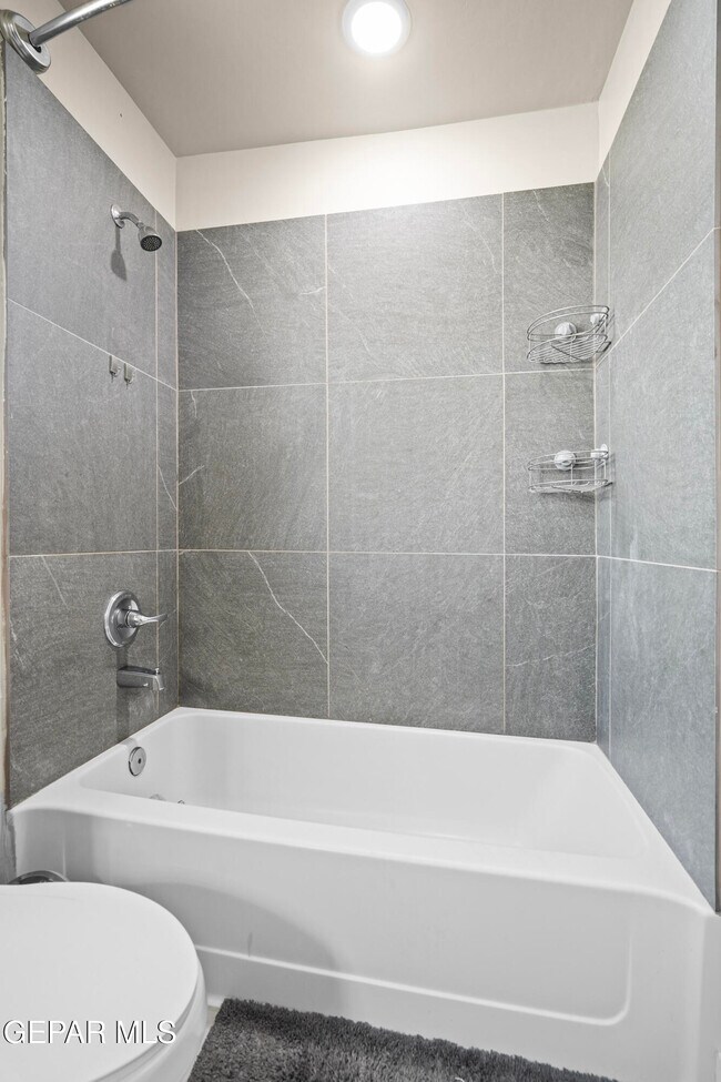 Building Photo - 14724 Mountain Breeze Ave