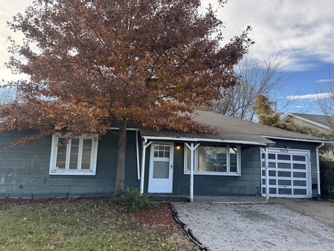 Primary Photo - 3315 SW Clare Ave