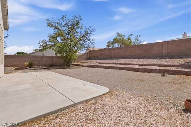 Building Photo - 2681 Park Creek Ln