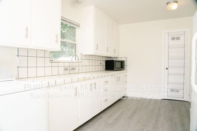 Building Photo - 1575 Alabama Ave