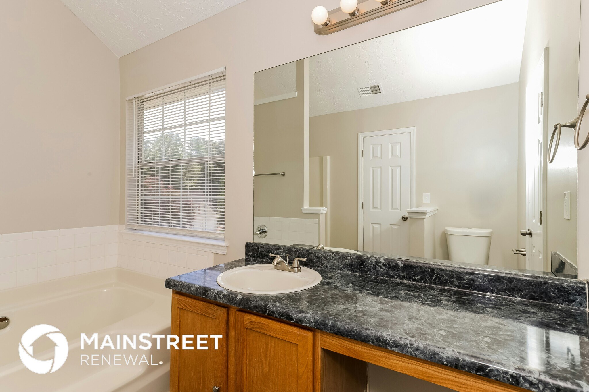 Building Photo - 4772 Creekside Pl