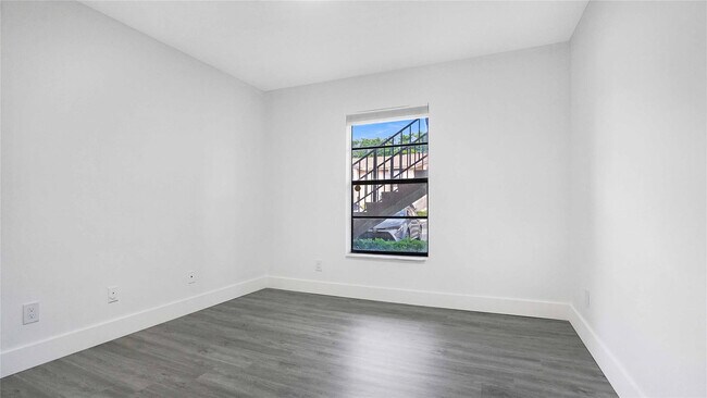 Building Photo - 9466 Boca Cove Cir