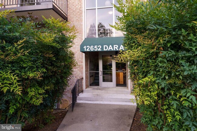Building Photo - 12652 Dara Dr