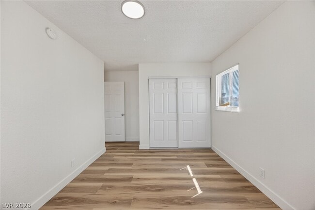 Building Photo - 1320 Gold Ave