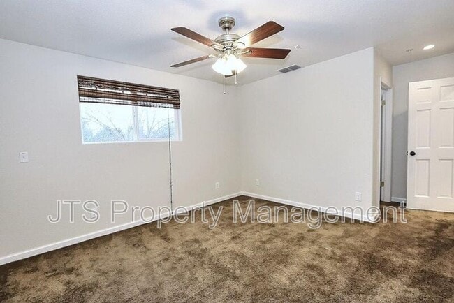 Building Photo - 4222 Crestline Ave