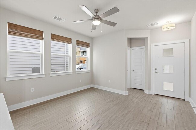 Building Photo - 2024 Sager Dr