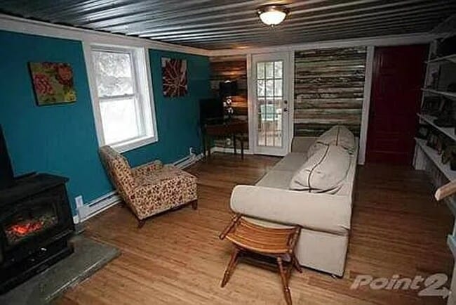 Building Photo - Cozy 3-Bedroom Home with Private Yard in Livingston Manor for November 1st!