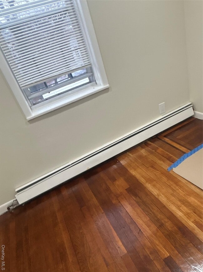 Building Photo - 33 Horatio St