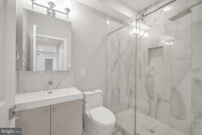 Building Photo - 1111 S 24th St